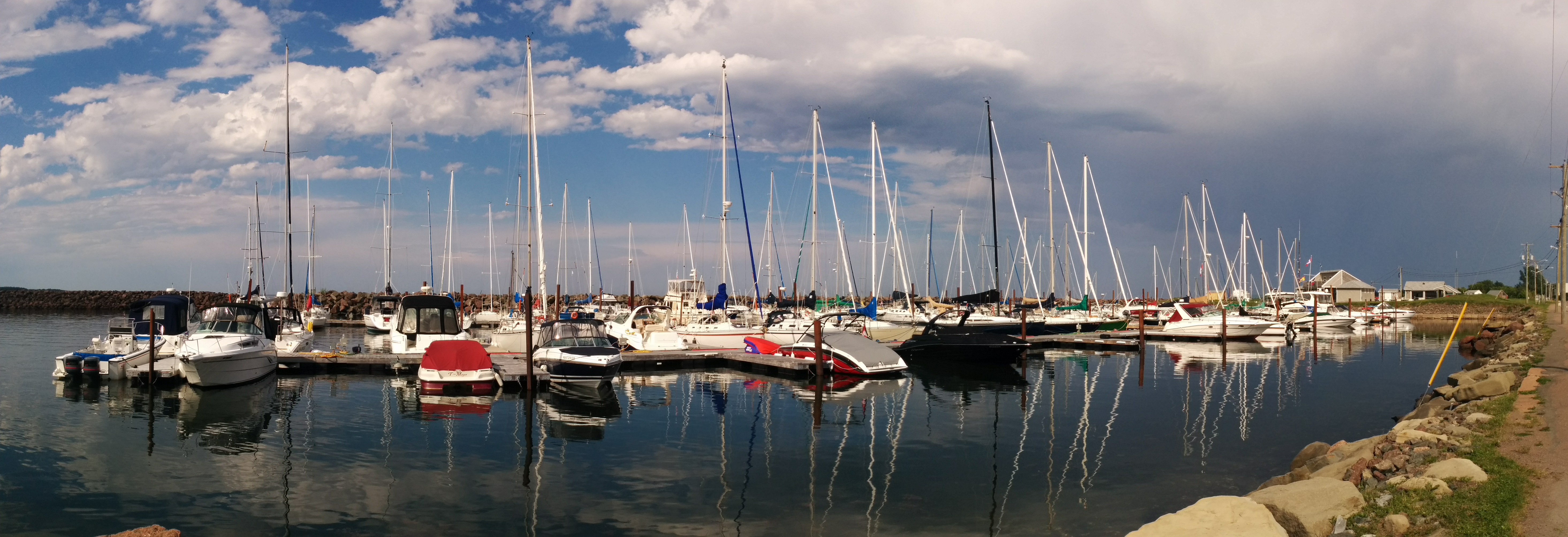 Pointe du Chene Yacht Club